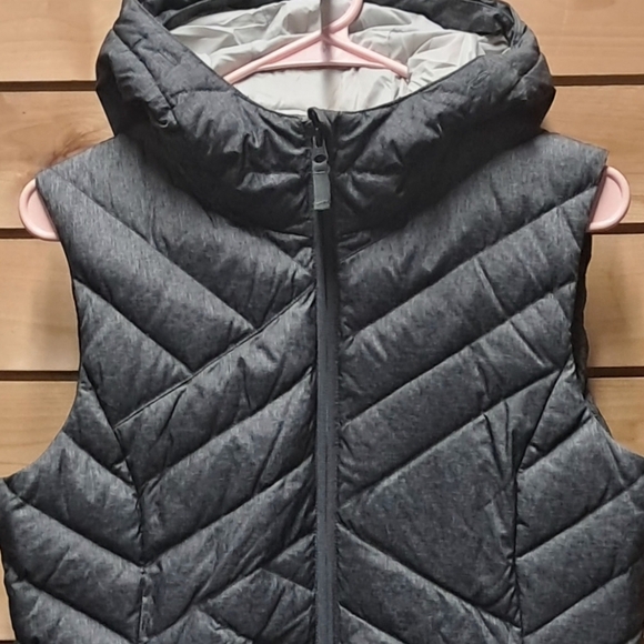 ❄️Eddie Bauer Hooded Down Vest Women's Size S❄️ - Picture 4 of 4